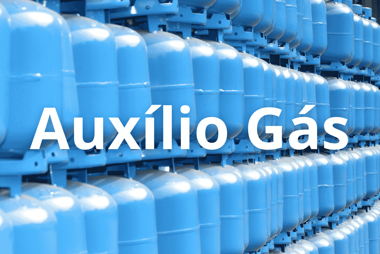 botijões empilhados para representar o auxílio gás